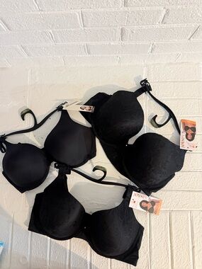 3 Black T-shirt Bras